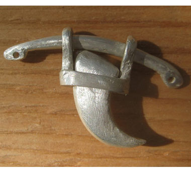 Silver Claw